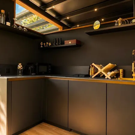 De Verre Insolite Dans Les Etoiles Glamping * Sari-Solenzara